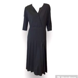🐠Rena Lange wool dress deep v neck black side zip